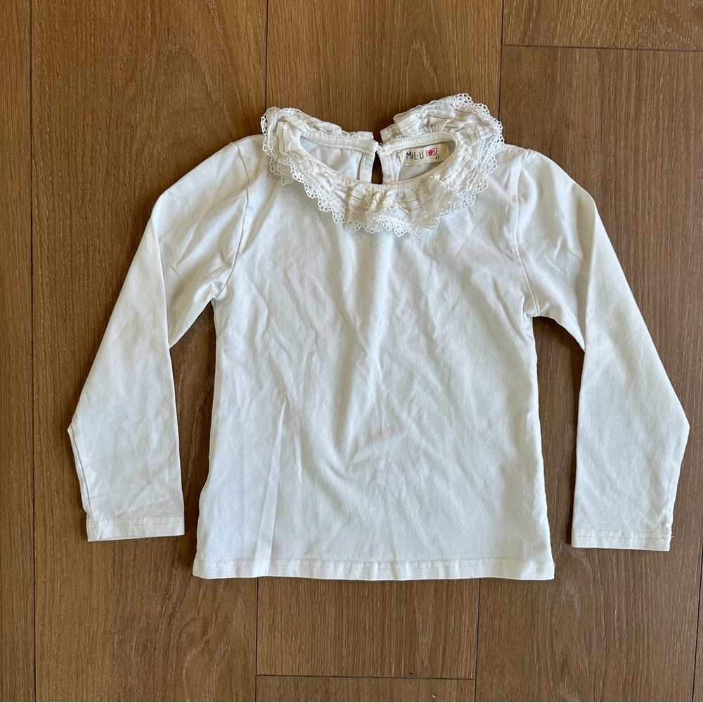 White Long Sleeve Tee with Ruffled Lace Collar